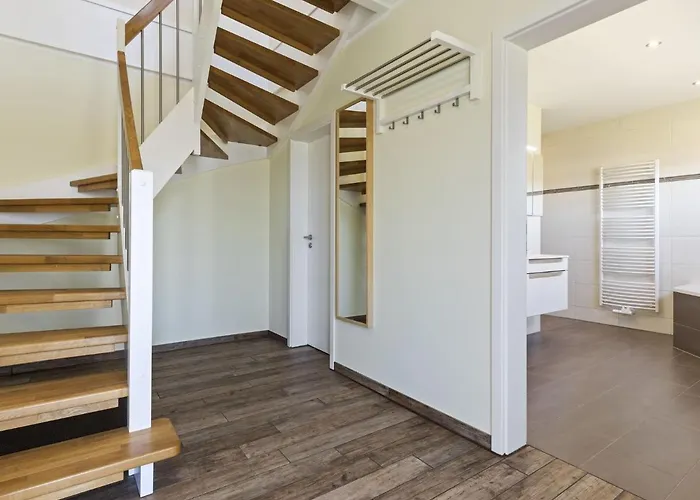 Intriguing Holiday Home in Ostseebad K hlungsborn with Garden