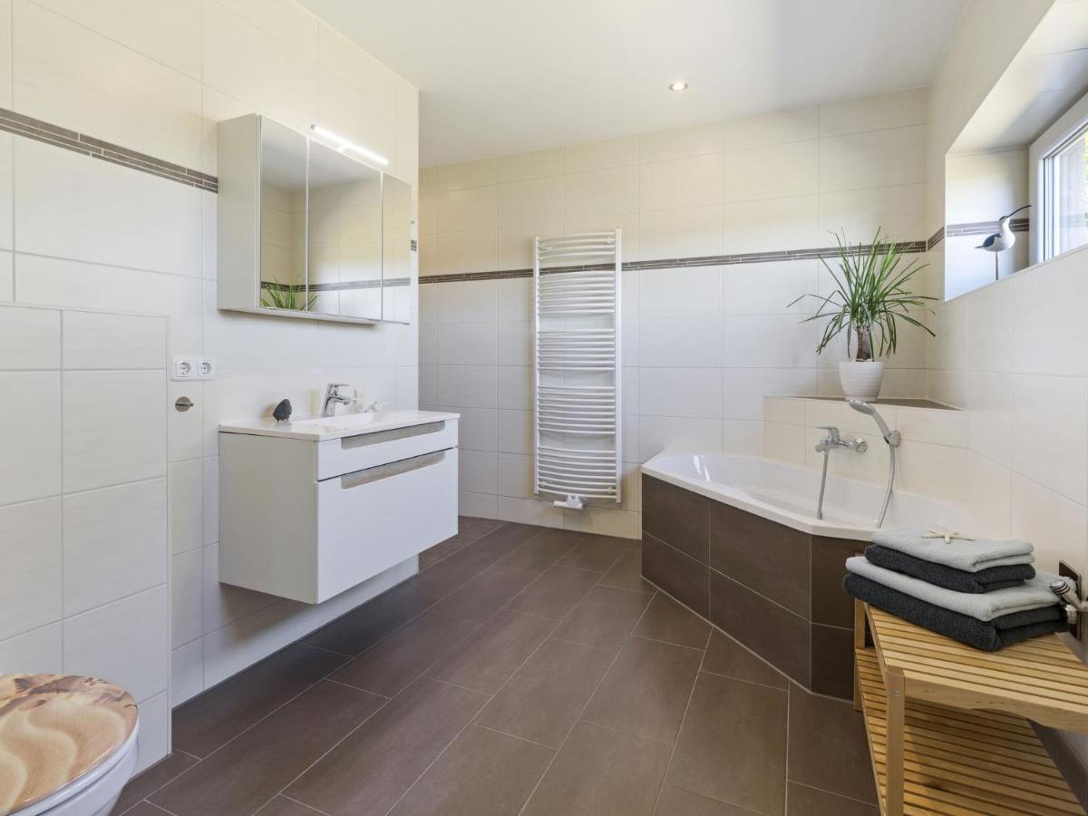Apartment Intriguing In Ostseebad K Hlungsborn With Garden Ostseebad Kühlungsborn